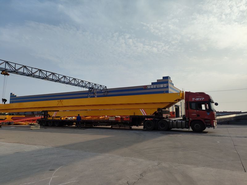 一批歐式單梁、歐式葫蘆雙發往山東威海