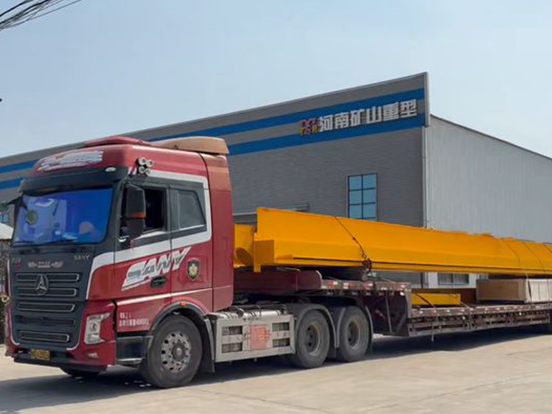 歐式葫蘆雙梁 LHO3t-22.93m  制作完成 裝車(chē)發(fā)出